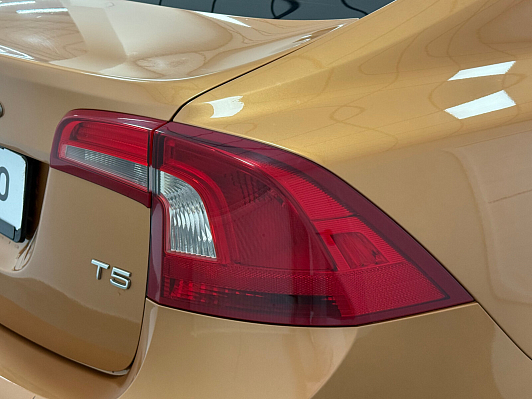 Volvo S60 Momentum, 2013 года, пробег 185117 км