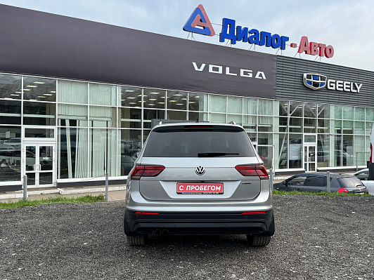 Volkswagen Tiguan, 2018 года, пробег 131067 км