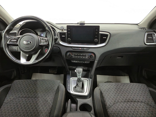 Kia XCeed Luxe, 2020 года, пробег 133230 км