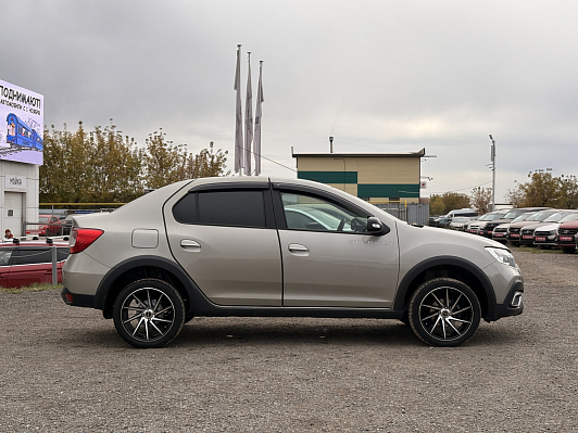 Renault Logan Stepway Drive City, 2019 года, пробег 94911 км
