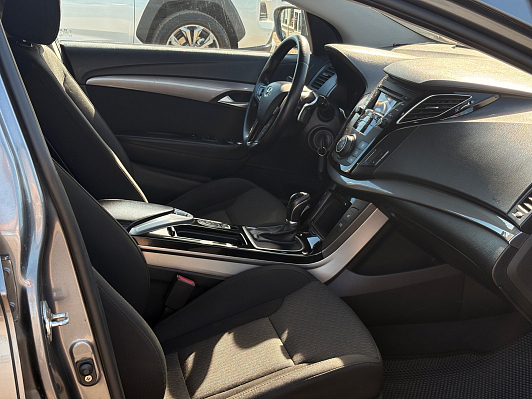 Hyundai i40 Lifestyle Plus, 2014 года, пробег 196652 км