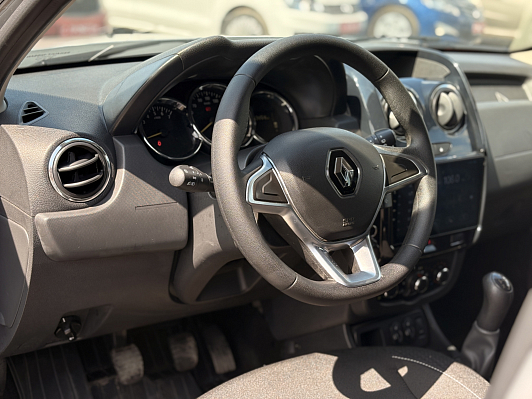 Renault Duster Life, 2019 года, пробег 67441 км