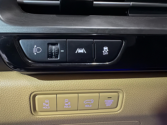 Kia Carnival, 2020 года, пробег 99000 км
