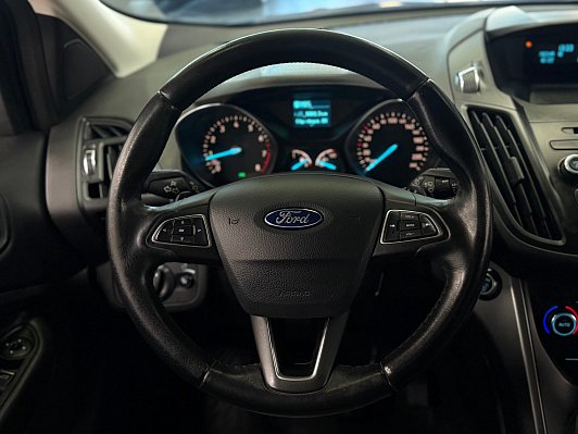 Ford Kuga Titanium, 2016 года, пробег 192000 км
