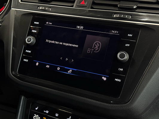 Volkswagen Tiguan Respect, 2021 года, пробег 98600 км