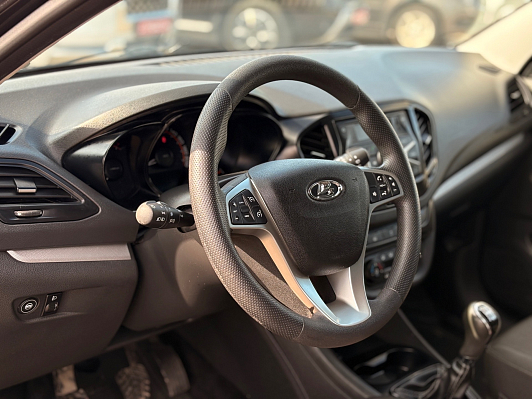Lada (ВАЗ) Vesta Comfort Winter, 2019 года, пробег 144485 км