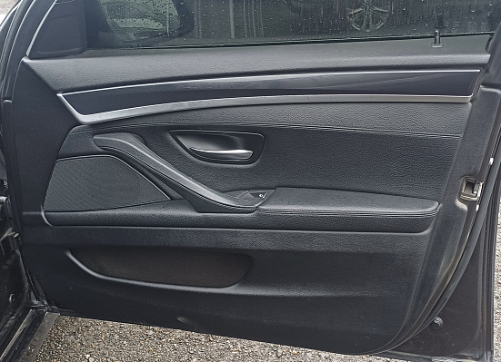 BMW 5 серии, 2016 года, пробег 235039 км