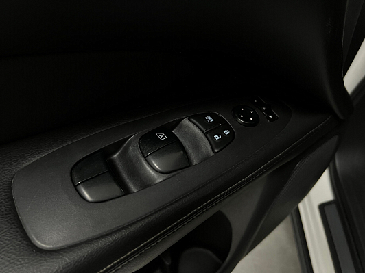 Nissan Pathfinder High, 2015 года, пробег 218208 км