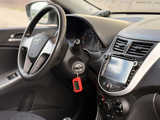 Hyundai Solaris Active, 2014 года, пробег 138722 км