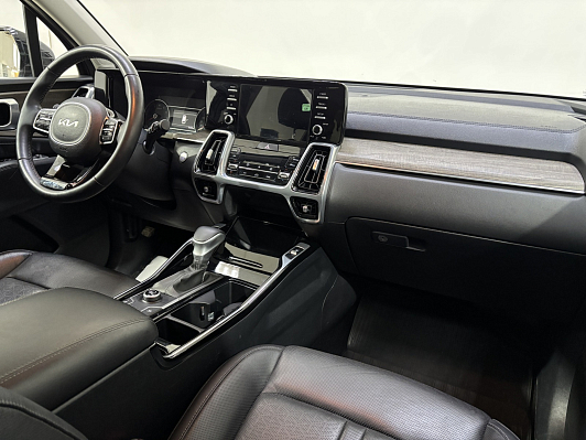 Kia Sorento Luxe, 2023 года, пробег 22200 км