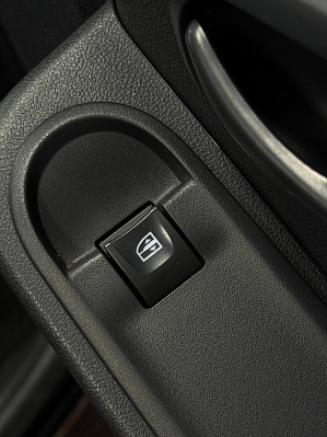 Renault Duster Authentique, 2015 года, пробег 229000 км