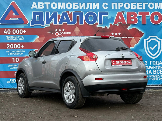 Nissan Juke SE Sport, 2013 года, пробег 158300 км