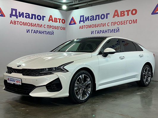 Kia K5 Luxe, 2021 года, пробег 74000 км