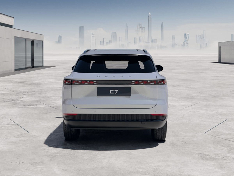 Omoda C7 Актив, серебряный