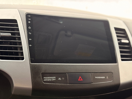 Mitsubishi Outlander Intense, 2011 года, пробег 246279 км