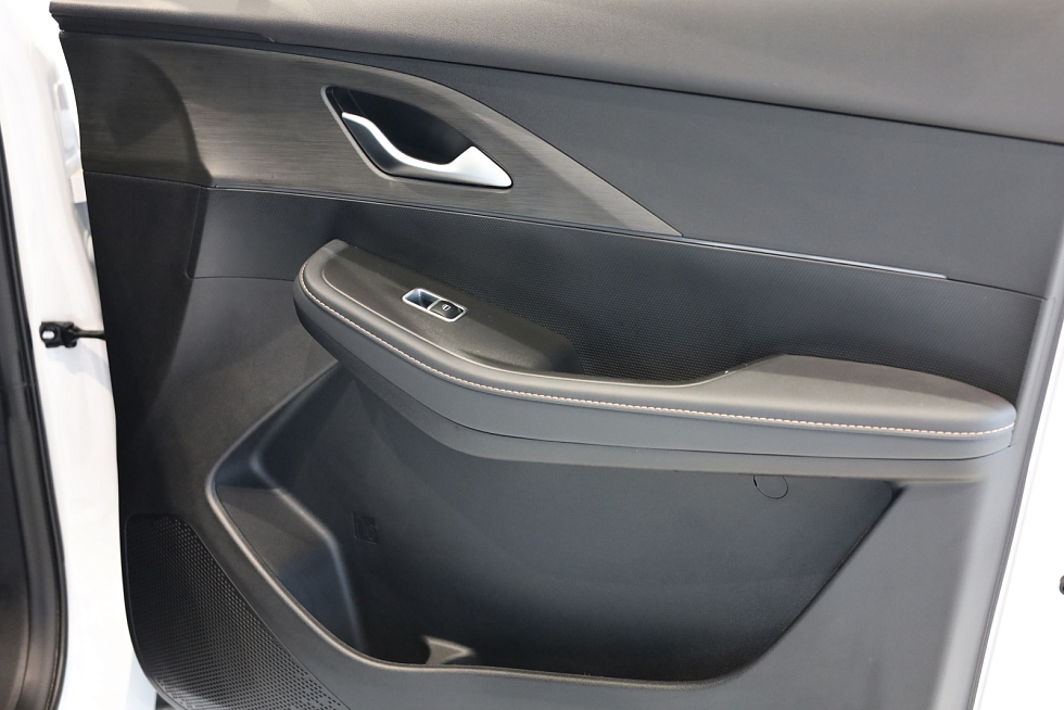 Omoda C5 Drive, белый