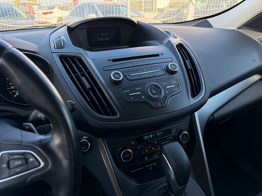 Ford Kuga Trend, 2017 года, пробег 183500 км