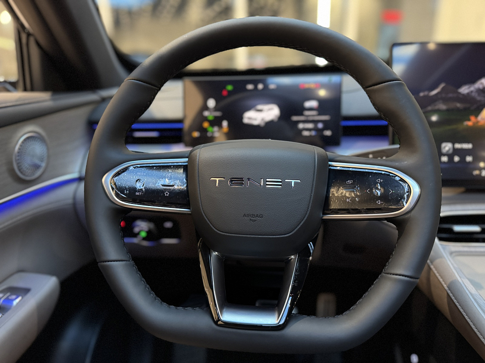 TENET T8 Ультра 4WD, зеленый