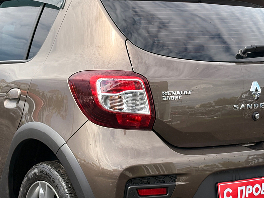 Renault Sandero Stepway Drive, 2018 года, пробег 63300 км
