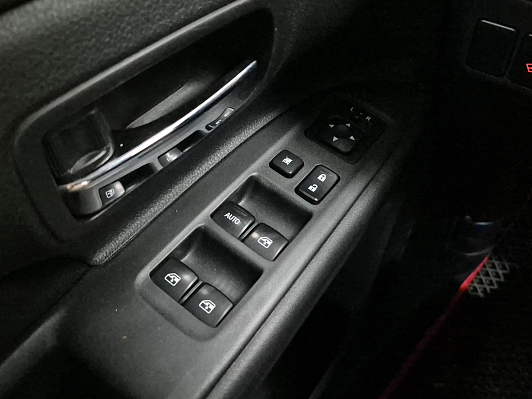 Mitsubishi Outlander Instyle, 2016 года, пробег 155949 км
