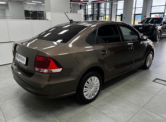 Volkswagen Polo Comfortline, 2017 года, пробег 48030 км