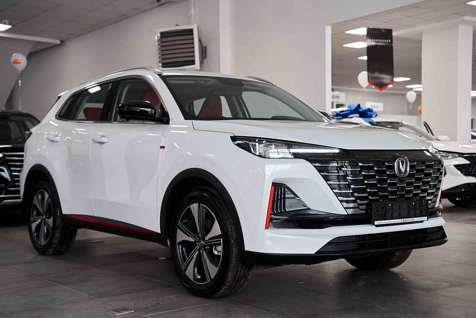 Changan UNI-S (CS55 Plus) Comfort, белый