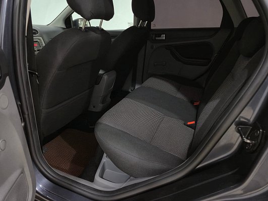Ford Focus Titanium, 2010 года, пробег 216026 км