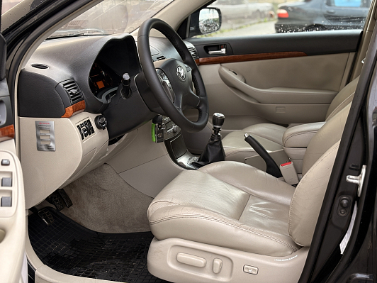 Toyota Avensis, 2007 года, пробег 329287 км