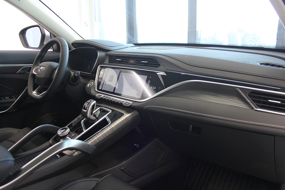 Belgee X70 , серебряный