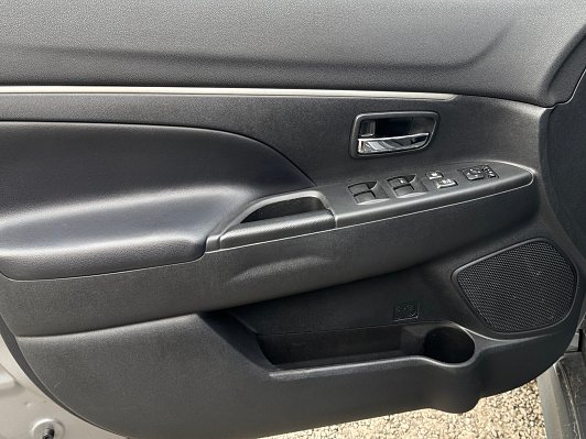 Mitsubishi ASX Instyle, 2011 года, пробег 138385 км