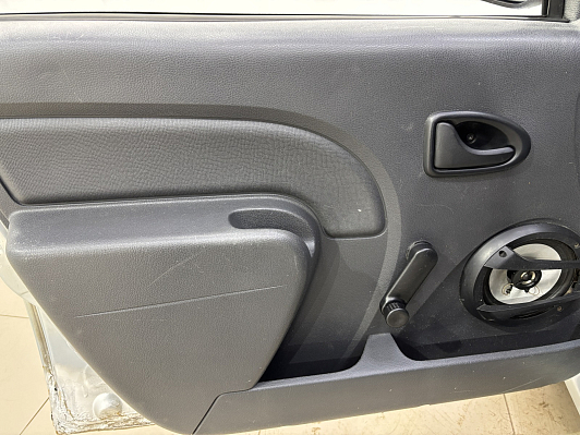 Renault Logan Authentique, 2007 года, пробег 249273 км