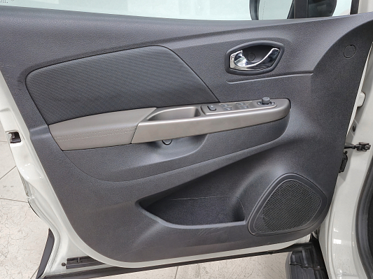 Renault Kaptur Extreme, 2019 года, пробег 64896 км