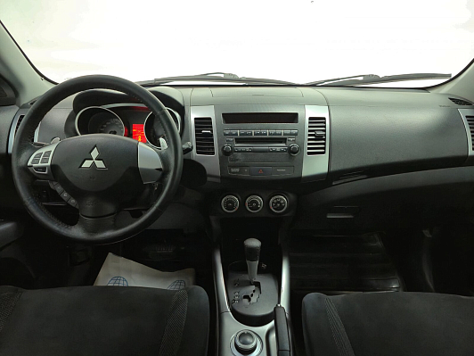Mitsubishi Outlander Invite, 2008 года, пробег 226723 км