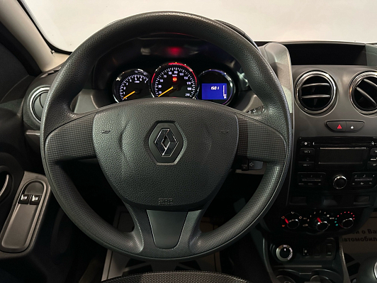 Renault Duster Life, 2015 года, пробег 194000 км