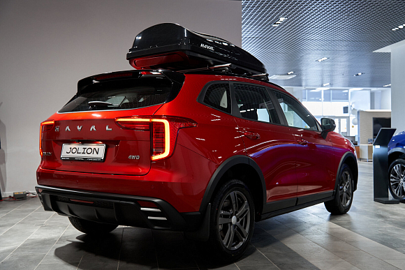 Haval Jolion Comfort, красный