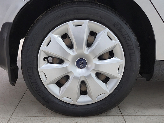 Ford Focus Ambiente, 2012 года, пробег 135280 км