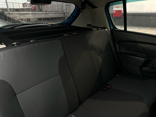 Renault Sandero Confort, 2015 года, пробег 188000 км