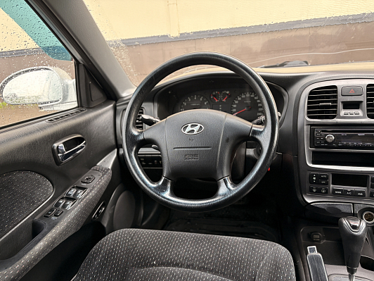 Hyundai Sonata, 2005 года, пробег 214401 км