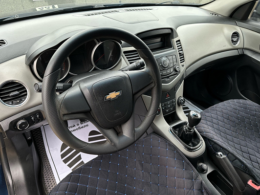 Chevrolet Cruze LS, 2012 года, пробег 221000 км