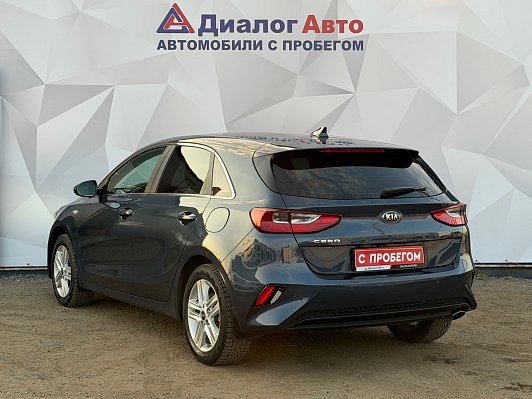 Kia Ceed Prestige, 2018 года, пробег 182000 км