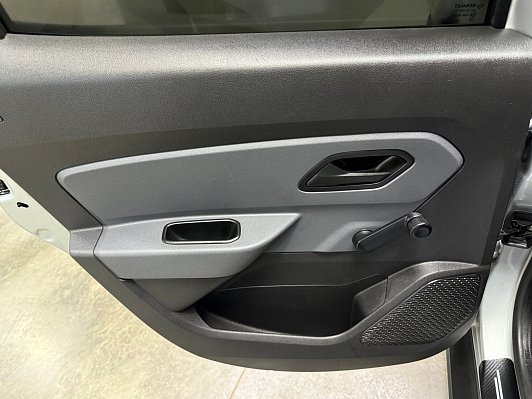 Dacia Duster, 2019 года, пробег 87176 км