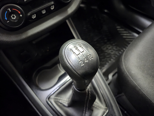 Lada (ВАЗ) Vesta 50 Anniversary, 2019 года, пробег 61425 км
