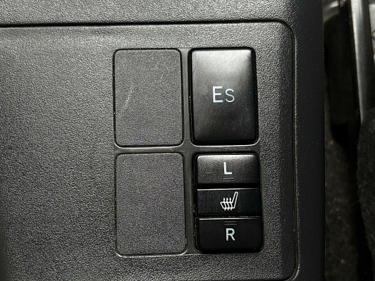 Toyota Yaris Сол, 2008 года, пробег 127615 км