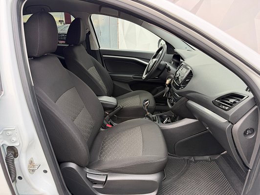 Lada (ВАЗ) Vesta Comfort, 2017 года, пробег 119000 км