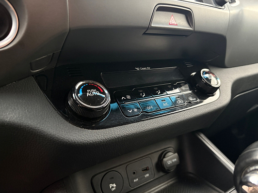 Kia Sportage Prestige, 2014 года, пробег 118629 км
