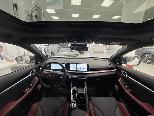 Geely Coolray Luxury, белый