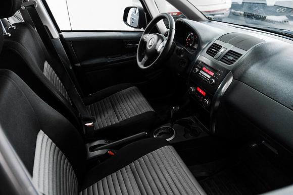 Suzuki SX4 GLX, 2010 года, пробег 210000 км