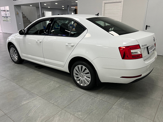 Skoda Octavia Ambition, 2020 года, пробег 65000 км