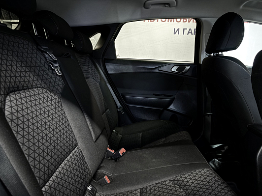 Kia Ceed Luxe, 2020 года, пробег 71000 км