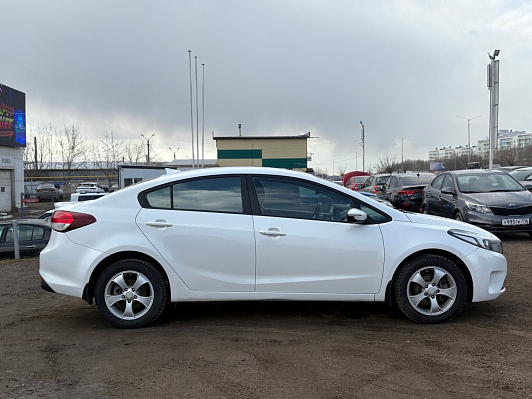 Kia Cerato Prestige, 2017 года, пробег 142697 км